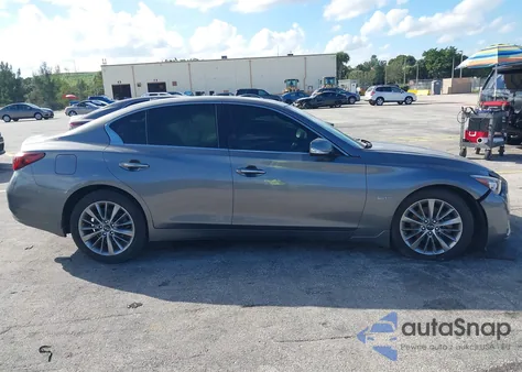 2019 Infiniti Q50 3.0T Luxe z USA, uszkodzony, nr VIN JN1EV7AP3KM543143